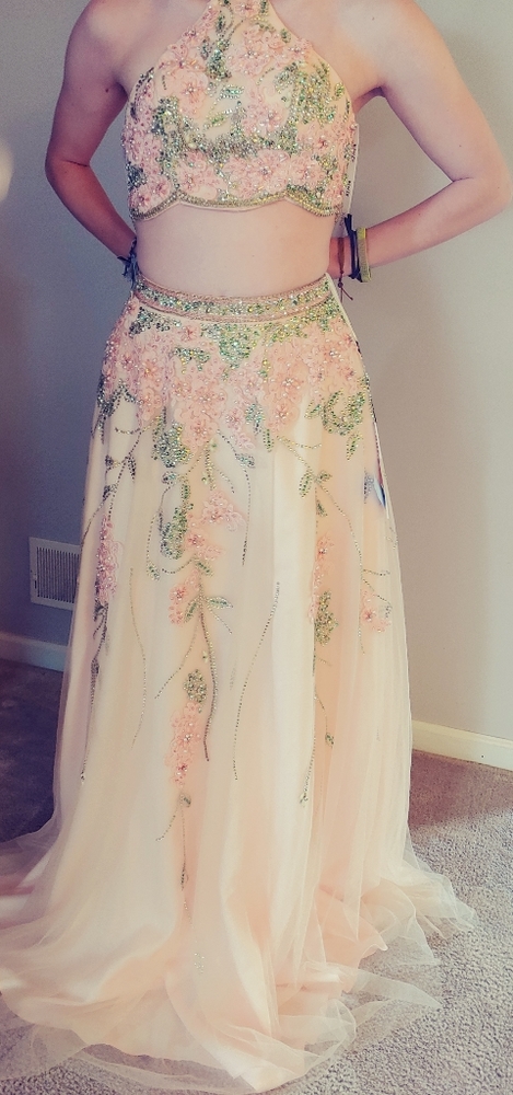 Jovani size 0. 2 piece